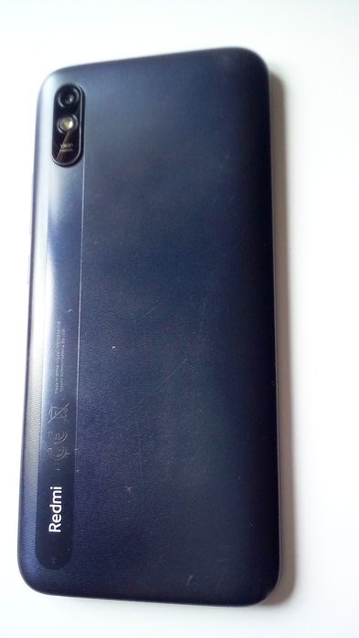 Telefon Redmi 9AT.