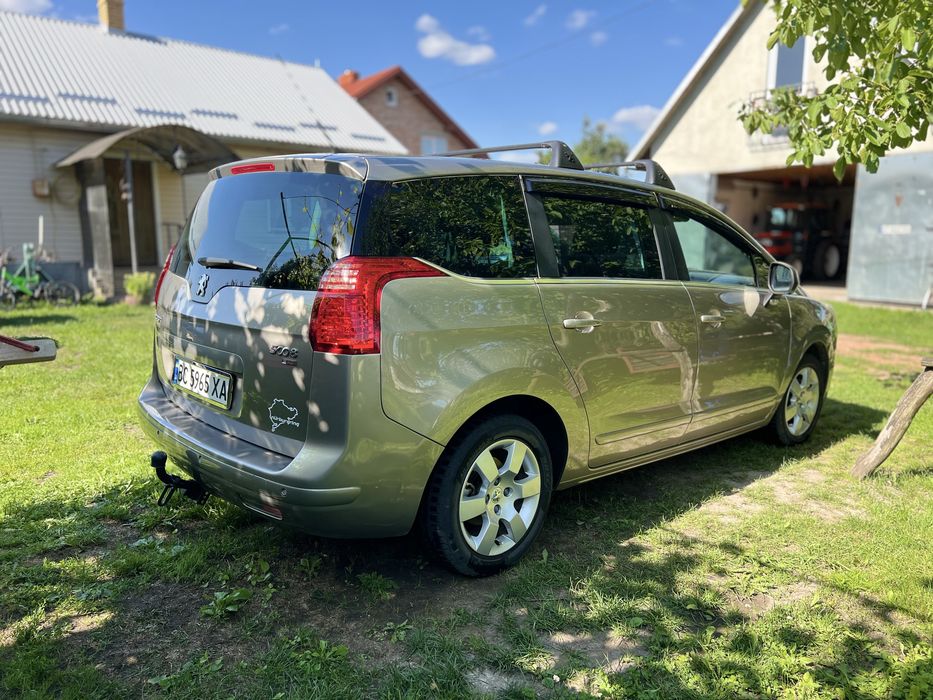 Peugeot 5008 ,1.6 HDI automat