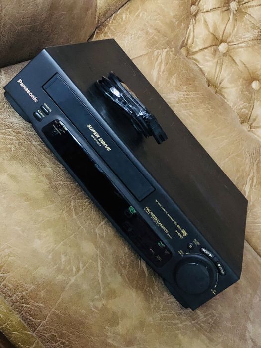 Panasonic  HV-SD 11 відео магнітофон