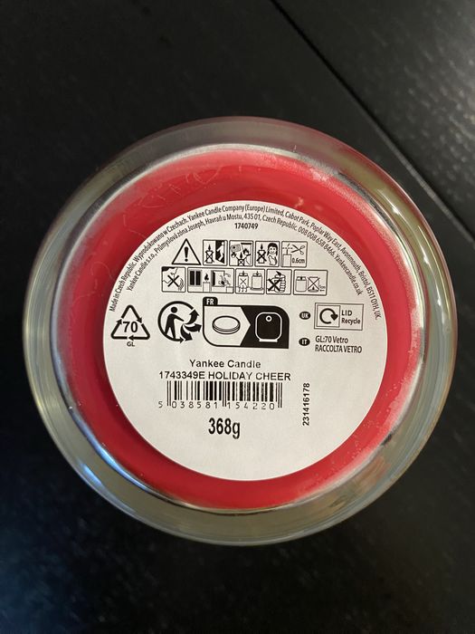 Yankee Candle świeca Holiday Cheer 368g