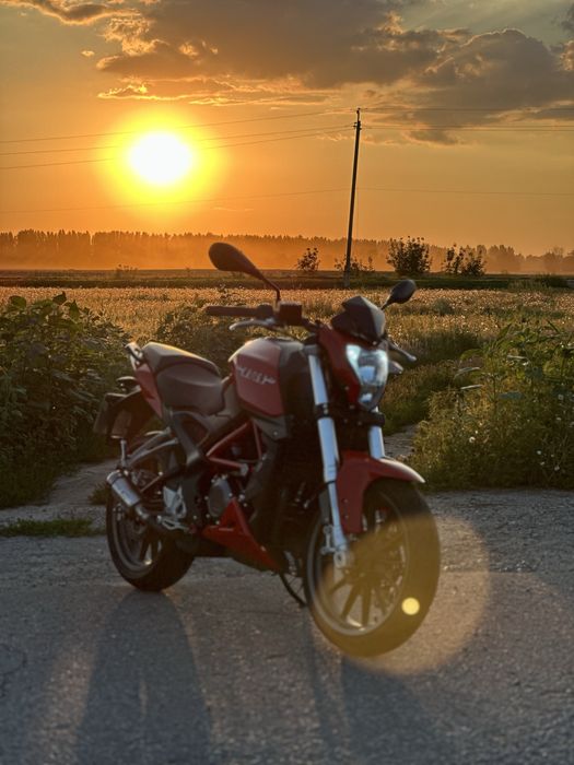 Benelli TNT 25 продаж, обмін