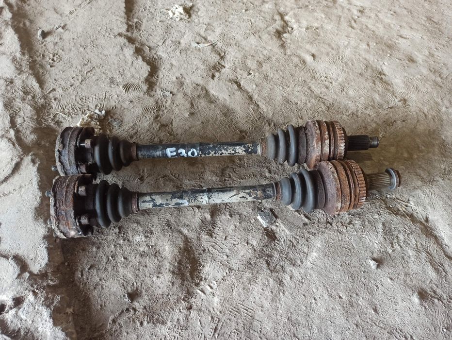 BMW E30 Półosie Mała Głową z ABS Komplet