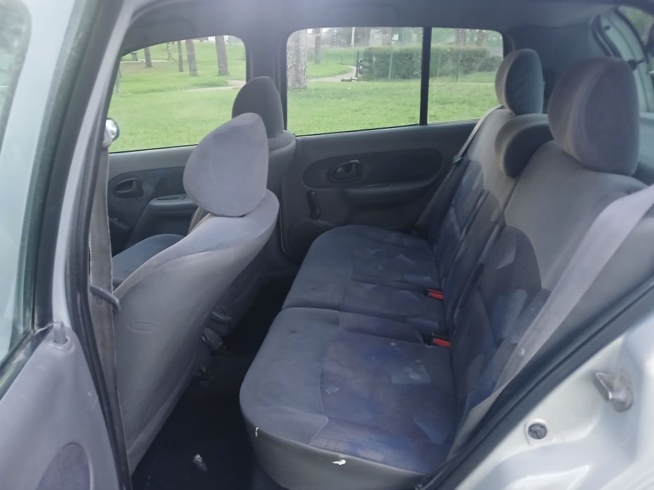 Renault clio 1.2 ano 1999