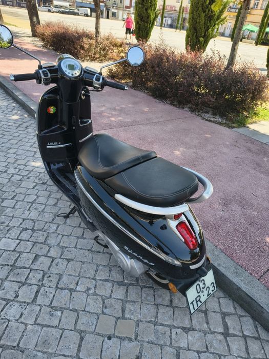 Vendo/troco Django 125cc 12 mil km