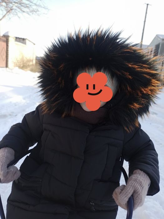 Зимове пальто на дівчинку