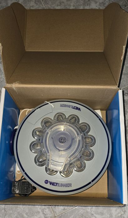 Aspirador robô para piscina