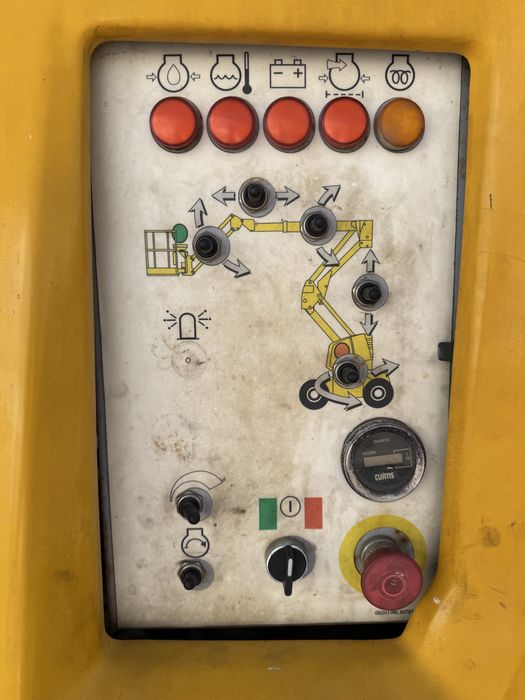 Plataforma Articulada Diesel 12mt