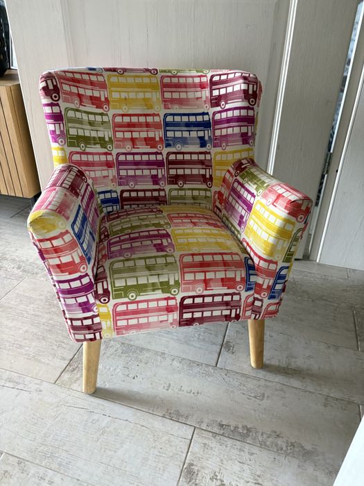 Fotel dziecięcy retro