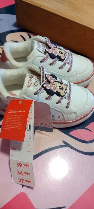 Tenis minnie NOVOS