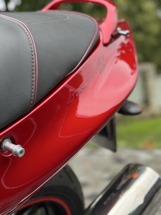 Honda CBR1100XX Super Blackbird's 2002року