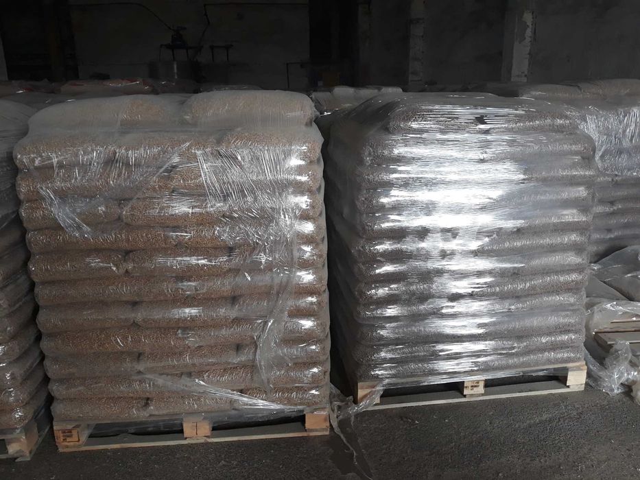 Пелети , пеллеты топлевная гранула , пілети  соснові 15 кг