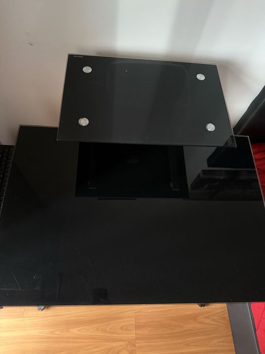 Secretária de vidro preta