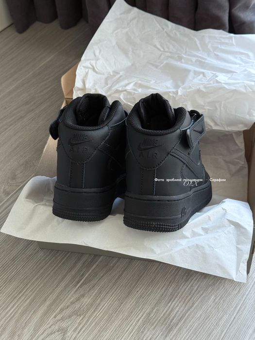 36-45 Nike Air Force 1 Mid '07 Black (NEW IN BOX)