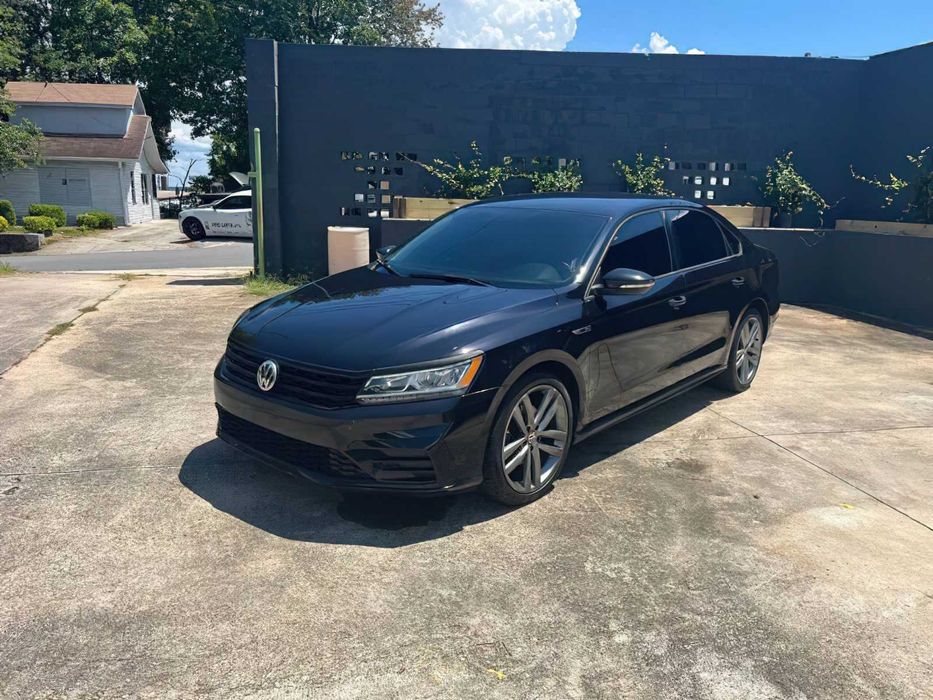 Volkswagen Passat      2018