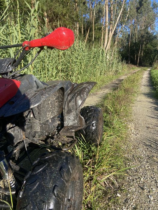 Moto 4 250cc impecavel