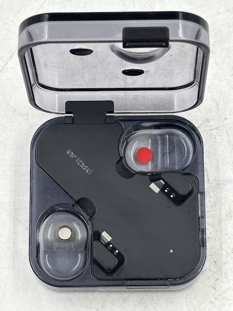 outlet nothing ear 2 oryginalne etui ładujące do słuchawek bluetooth czarne