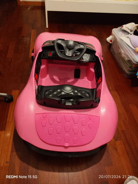 Carrinho para cabeleireiro ou barbeiro infantil