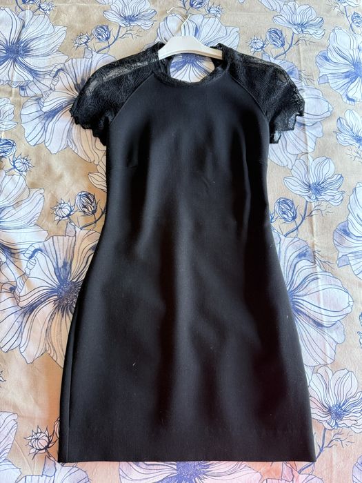 Vestido justo preto