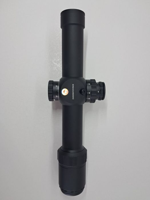 Оптичний приціл DiscoveryOpt ED-AR 1-8X24SFIR FFP