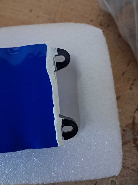 nowa bateria do roweru/hulajnogi elektrycznych. Na pewno ma 36 V