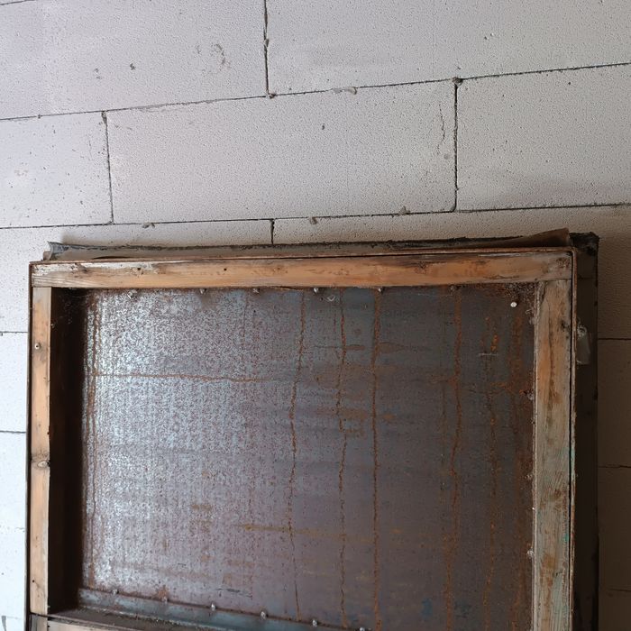 Двері металеві бу