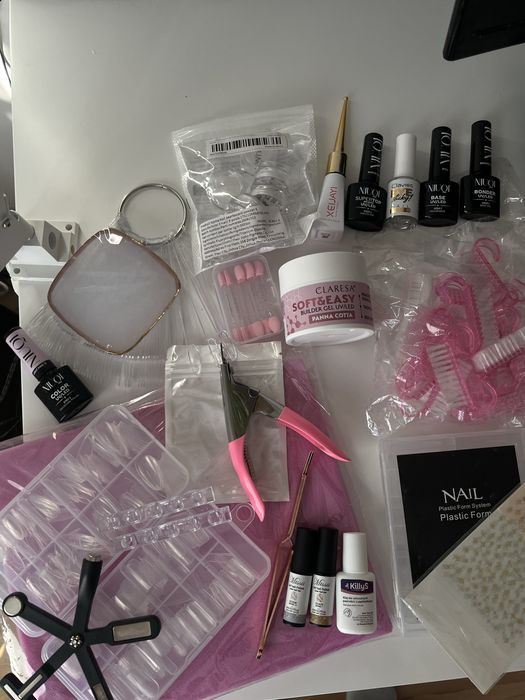 rzeczy do przedluzania paznokci