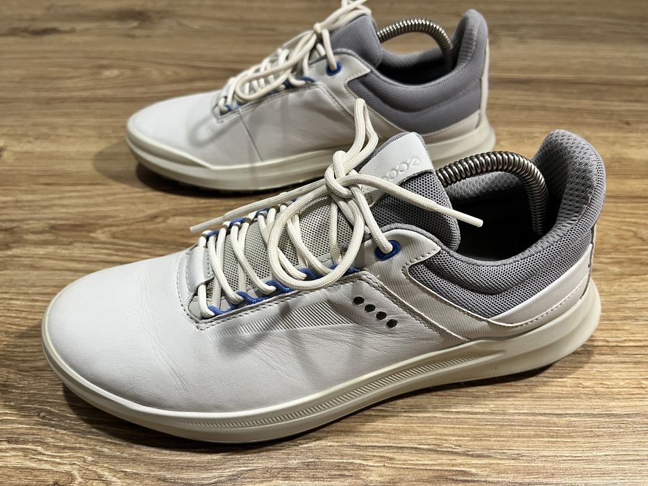 Кросівки ECCO  Розмір 41(26,5 см.) Ціна 1290 грн.