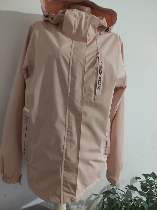 Куртка,вітровка жіноча 50-52р