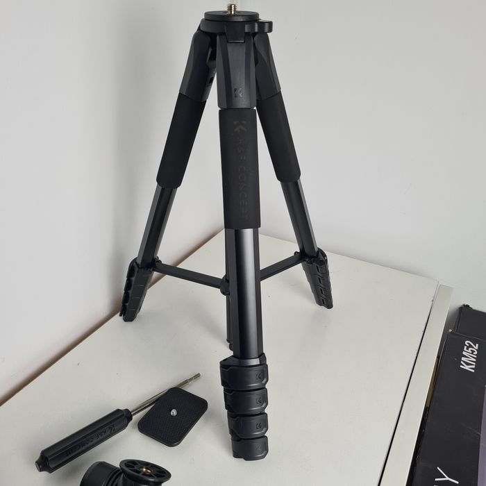 Штатив K&F трипод для камери ,планшета,телефона,проектора