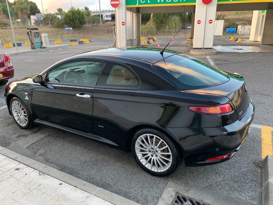 Alfa Romeo GT  1.9 Jtd