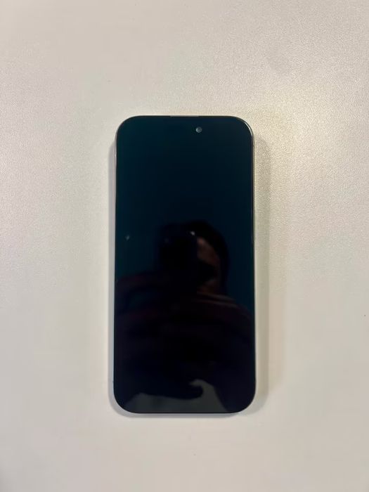 Apple iPhone 16 Pro 256GB szary - stan bardzo dobry