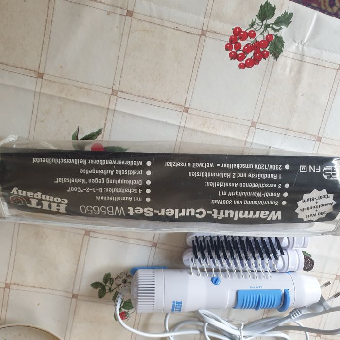 Фен-щетка HIT COMPANY WBS650.