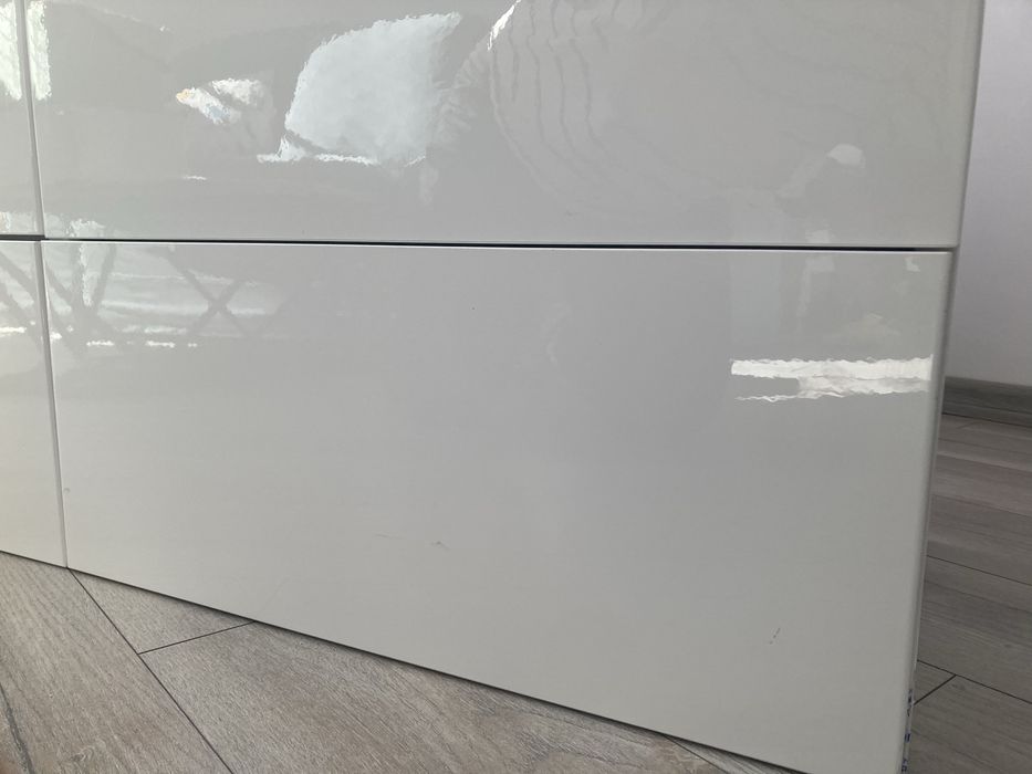Szafka ikea besta - bialy połysk