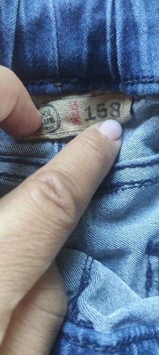 Spodnie jeansowe dziewczęce 158