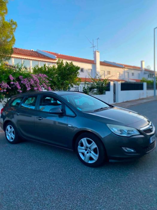 Opel Astra Sports