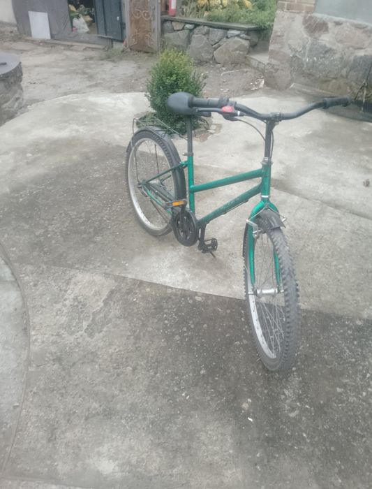 Дитячий велосипед з планетаркою