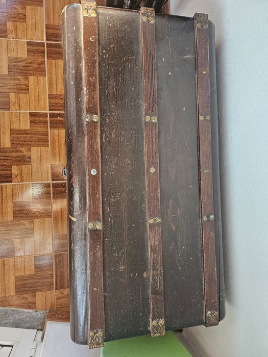 Arcas  Antigas em estado razoável