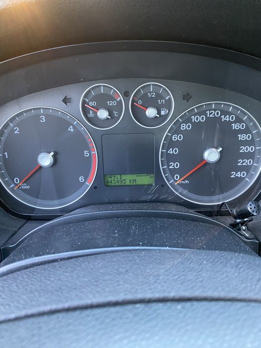 Ford Focus — fotografia 9