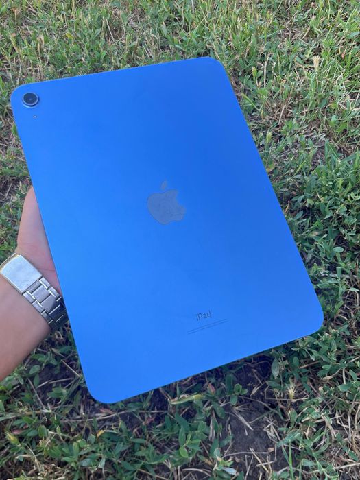 Продам Apple iPad 10-го поколения 64gb