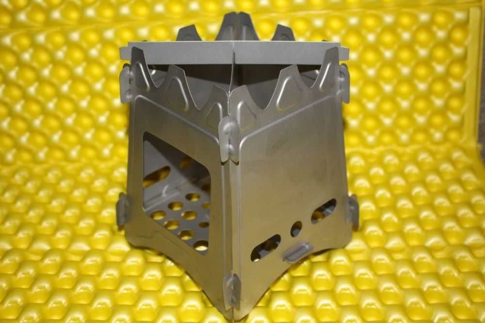 Титановая печка на дрова щепочница из титана. Титанова щепочниця пічка