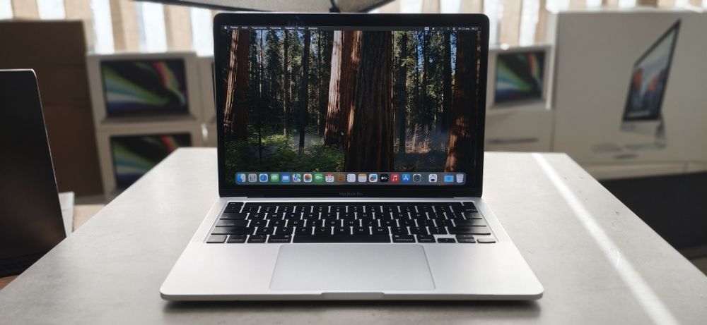 Apple MacBook Pro 13" M1 / 8GB RAM / АКБ 88% / 297 циклів  / читай опис
