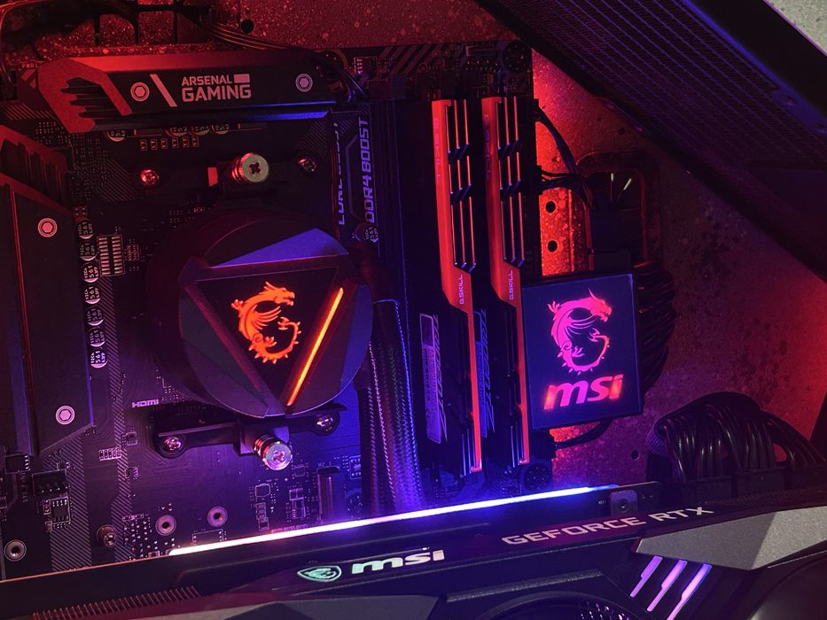 Custom - Komputer RTX 3080!/Ryzen 7 5800x/850w/MSI/BE QUIET!