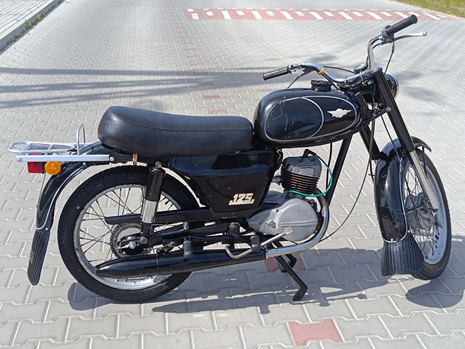 WSK 125 M06 B3 Garbuska