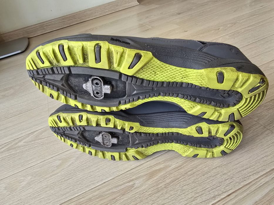 Вело туфлі Bontrager inform