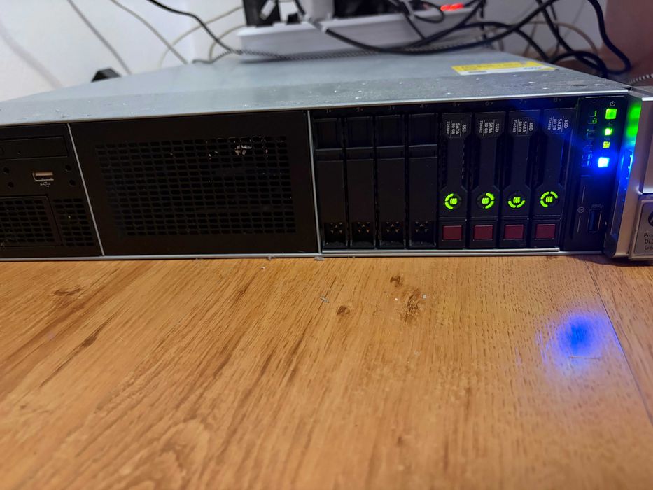 Serwer HP ProLiant DL380 Gen9 | 2× Xeon E5-2690v3 - 2x 12r 24w | 64GB RAM | 4x146GB HDD SAS | FC HBA | P440ar | iLO