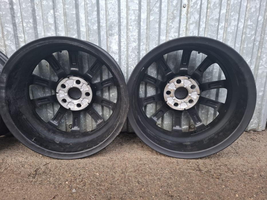 Toyota Yaris 2020> 5x110 15"  felgi aluminiowe z czujnikami