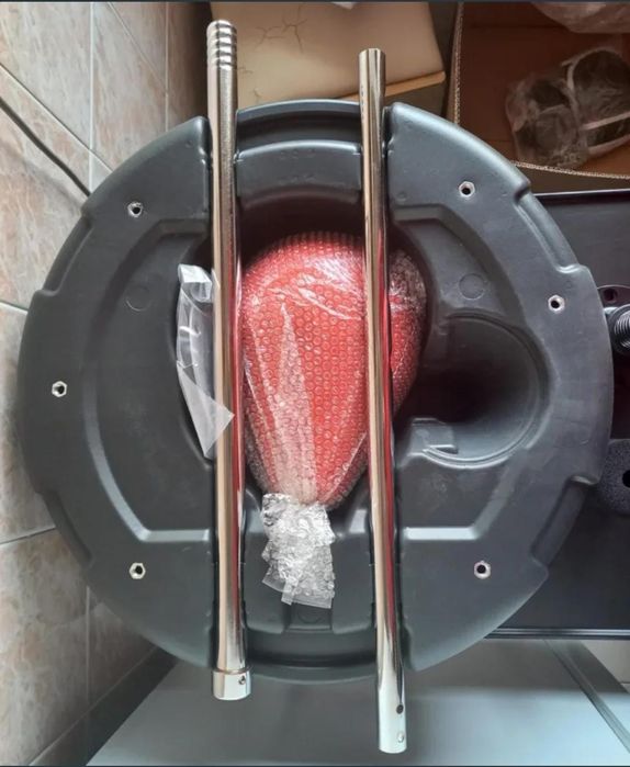 Saco de Boxe de Pé / Punching Ball Ajustável (120-160cm) – NOVO em Caixa