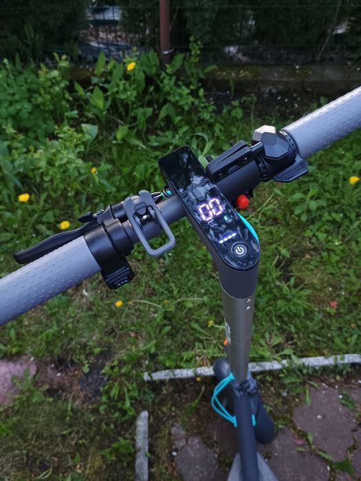 Hulajnoga elektryczna Motus Scooty 10 Lite
