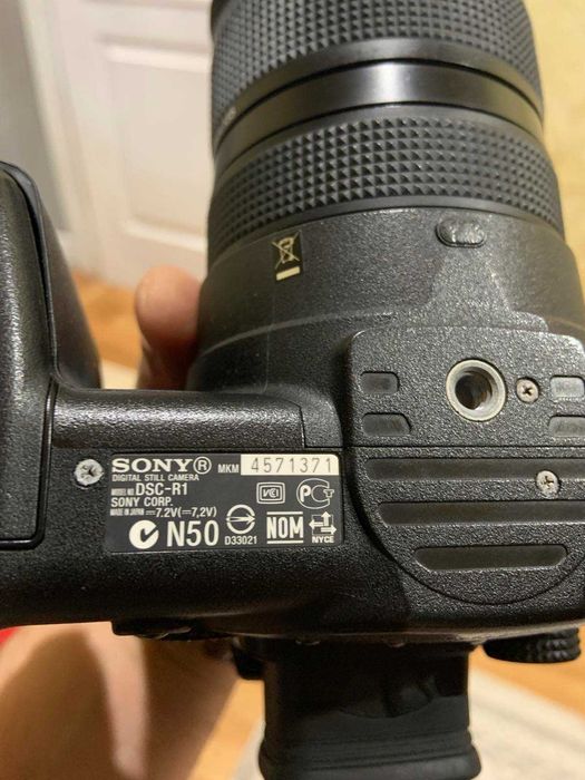 Фотоапарат SONY в хорошому стані