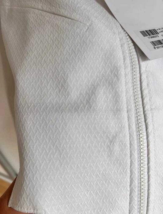 Nowa marynarka Moschino 42